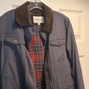 Orvis women Navy Jacket with Chocolate Collar. Barn jacket